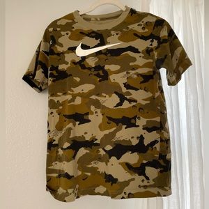 Nike Boys Camo Tee